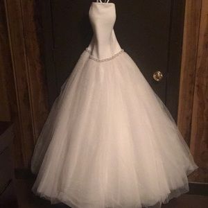 David’s Bridal wedding dress